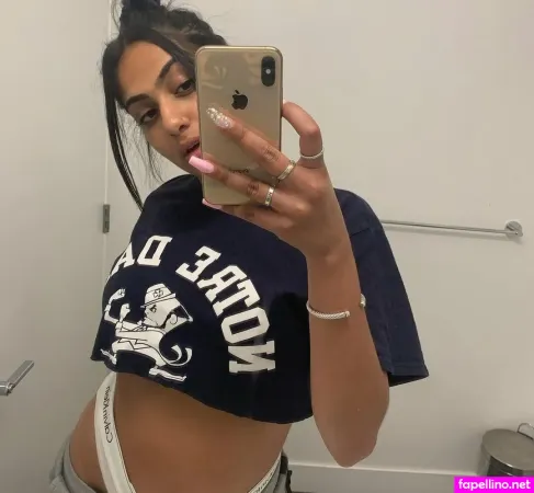 Shayna OnlyFans Thumbnail #xKrTL1TvmK