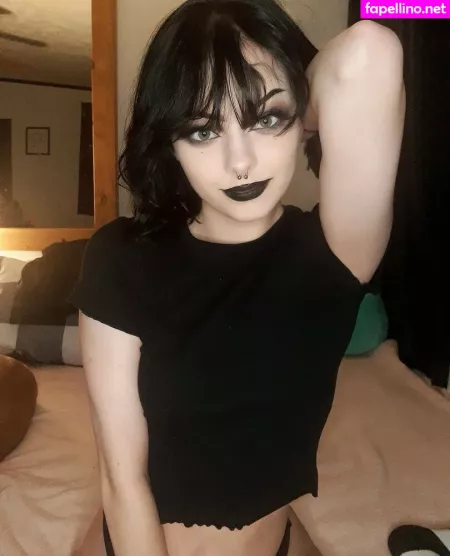 Shayophelia OnlyFans Thumbnail #QRlsym2wS2