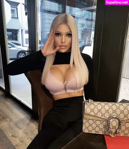 Shayxvx OnlyFans Thumbnail #JXIeO5ZbXO