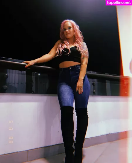 Shazza Mckenzie OnlyFans Thumbnail #Y5lLYKR8yD