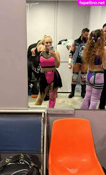 Shazzamckenzie OnlyFans Thumbnail #KC6bjjm5sg