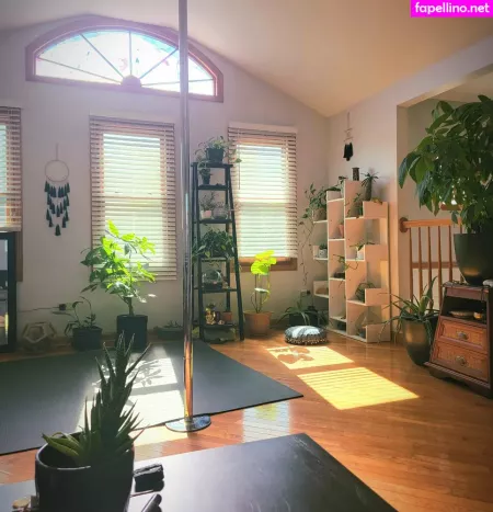 She Is Sam OnlyFans Thumbnail #7YIdQ0WcXf