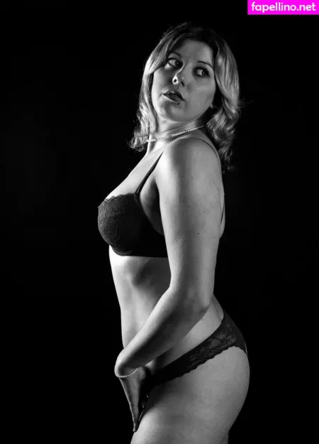 She Phy OnlyFans Thumbnail #WDbG78RafI