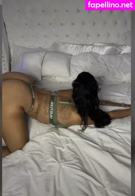 Shebecrazy OnlyFans Thumbnail #C1muP0st1o