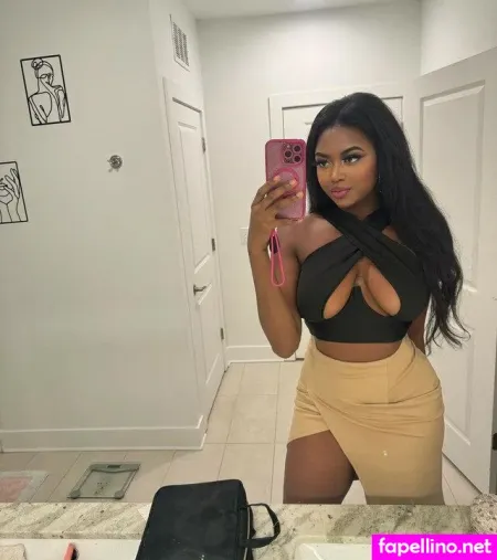 Sheena Marie OnlyFans Thumbnail #1LF0E0U5IV