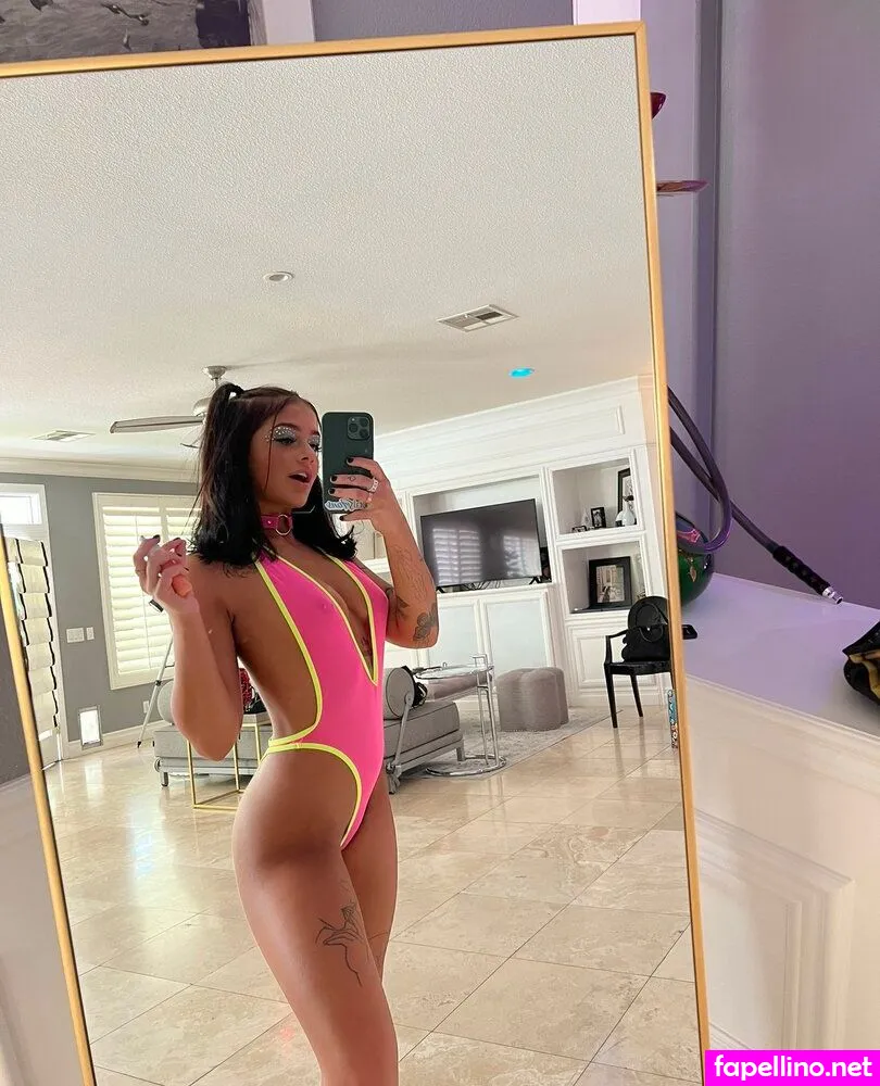 ryan reid, she.for.keeps, sheforkeeps Nude Leaked OnlyFans Photo #R00SyfV4bJ