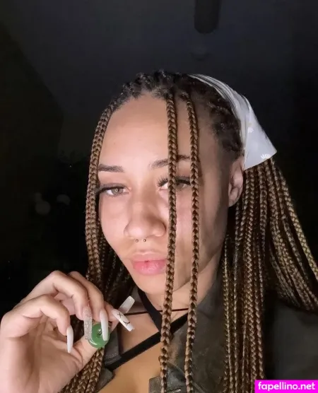 Shego Shegone 1 OnlyFans Thumbnail #T8bkNj80PP