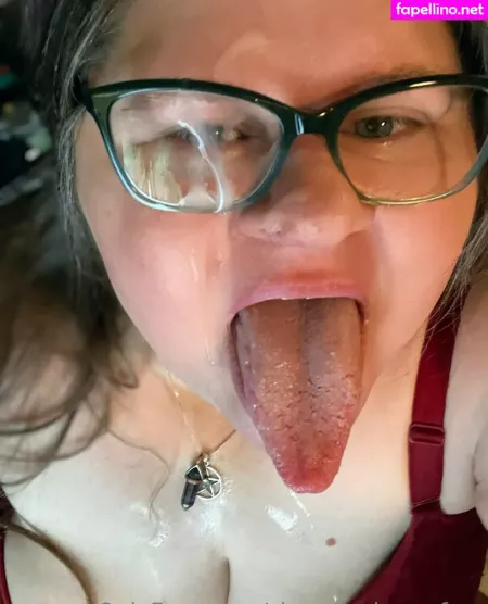 Shegoesdown Free OnlyFans Thumbnail #Dw5j6zJb5Z
