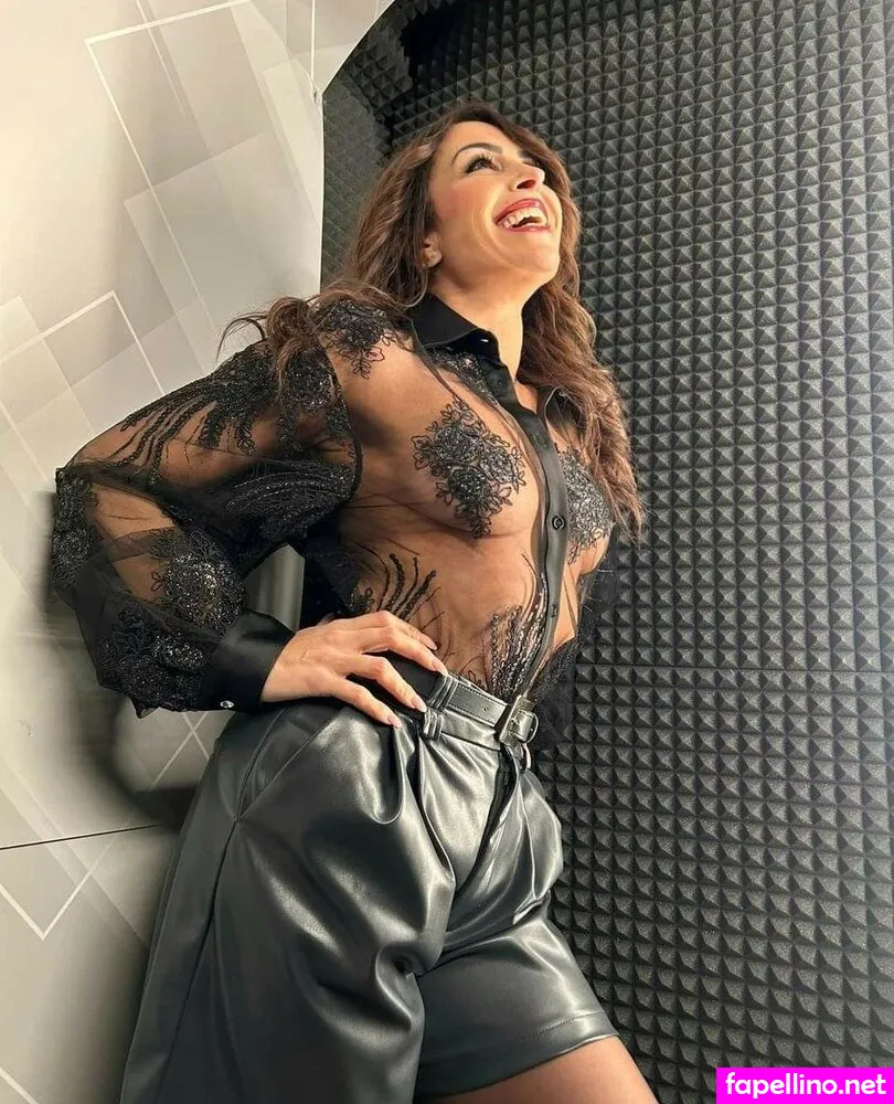 sheila_grembiule, slave_maria Nude Leaked OnlyFans Photo #KfZHaxeaCC