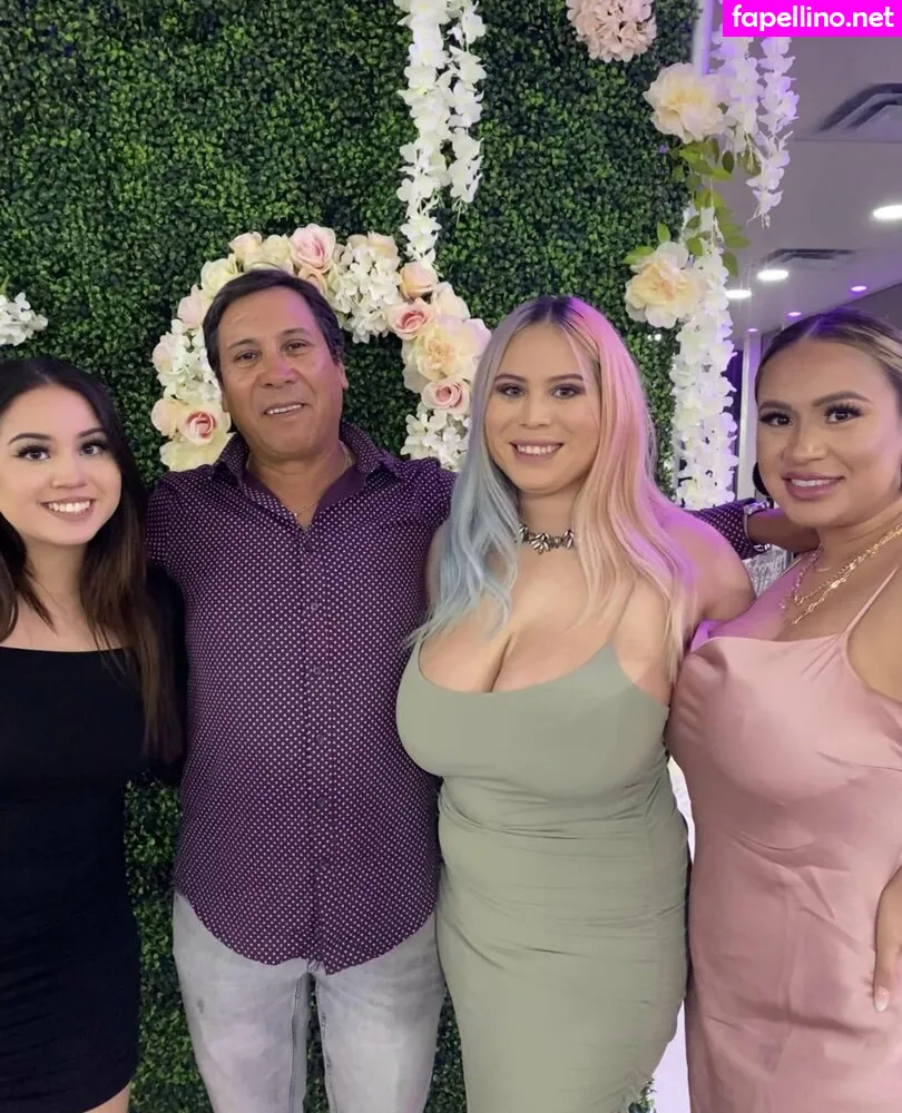 _shinchilla, sheilaaraoz Nude Leaked OnlyFans Photo #5Jkue550Zs