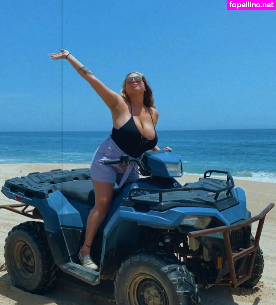 _shinchilla, sheilaaraoz Nude Leaked OnlyFans Photo #HIe0Suy9rs