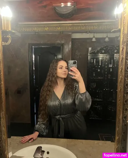 Sheila Loginova OnlyFans Thumbnail #GvU4EYIVyp