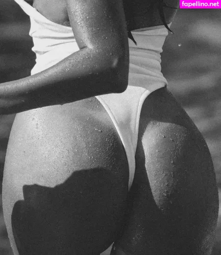 Sheila Pereira OnlyFans Thumbnail #JTzwdyOi86