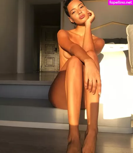 Sheila Pereira OnlyFans Thumbnail #Zajdey6gVE