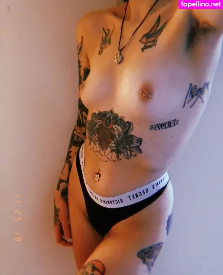Shelbie Welbie OnlyFans Thumbnail #NOhrqZ5rNZ