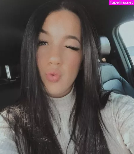 Shelby Dias OnlyFans Thumbnail #UfO4SKxCdq
