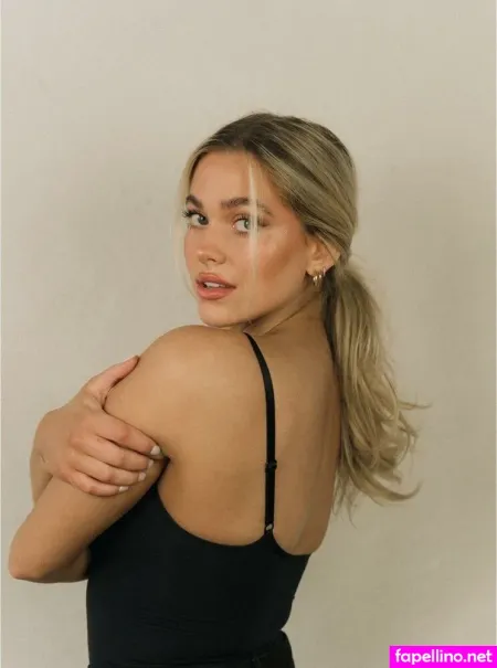 Shelby Hunstad OnlyFans Thumbnail #6d2sENFwbE