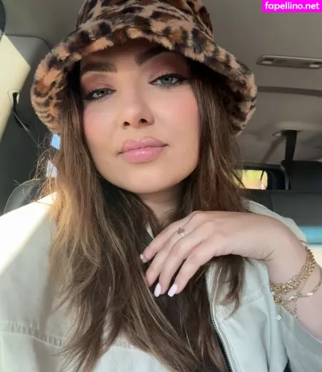 Shelby Young OnlyFans Thumbnail #xRzWwaGlyH