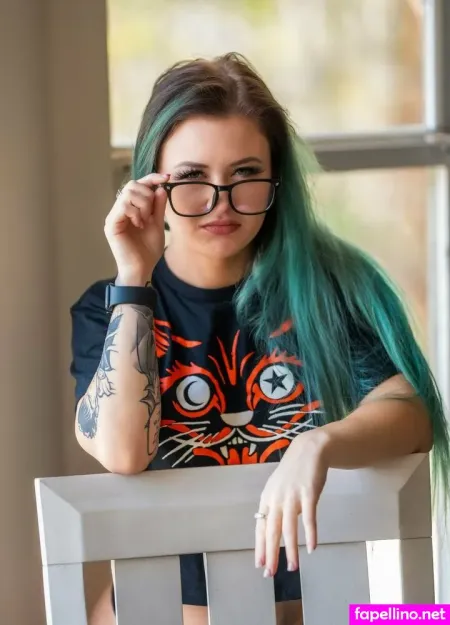 Shelbydueitt OnlyFans Thumbnail #sP9E32Vk1X