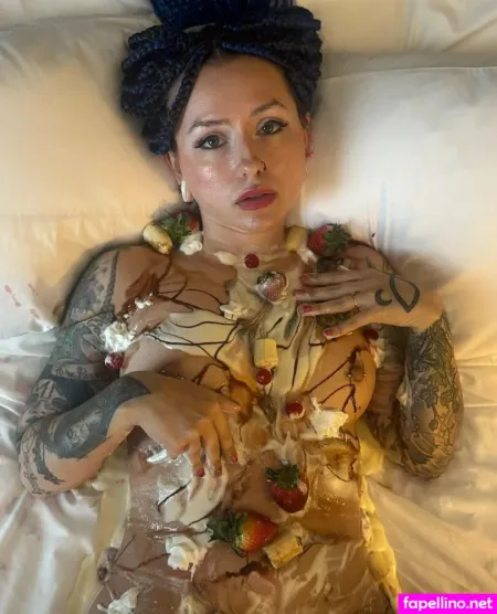 Shelbyhenry OnlyFans Thumbnail #imtuNjCxN2