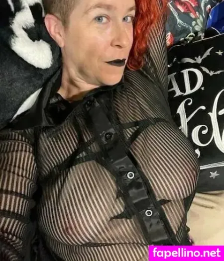 Shelifeindeath OnlyFans Thumbnail #wNPb5Y82De