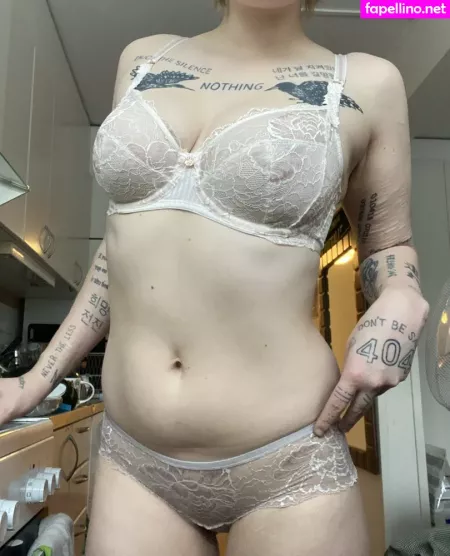 Shelley Floryd OnlyFans Thumbnail #Jtb3SUvgEo