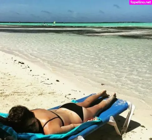 Shelley Hennig OnlyFans Thumbnail #Ncxmoszmk3