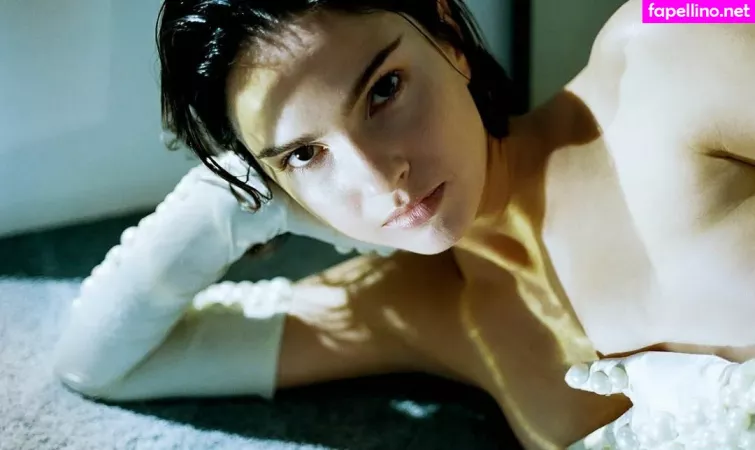 Shelley Hennig OnlyFans Thumbnail #ez0HoCxWMU