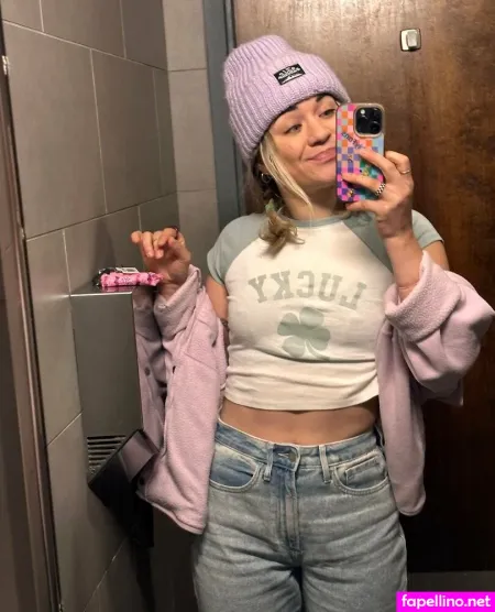 Shellpageau Main Profile Photo