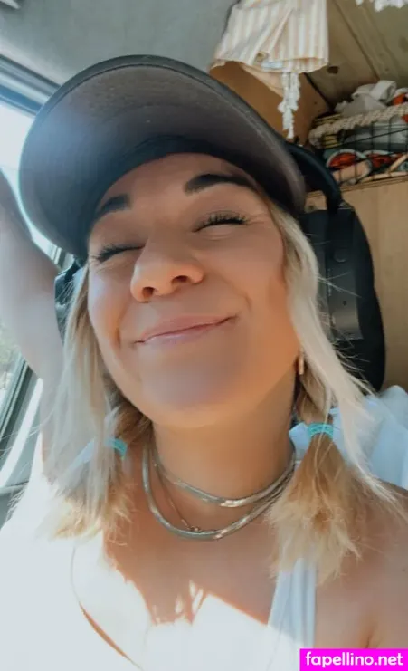 Shellpageau OnlyFans Thumbnail #nd0nKf5tIs