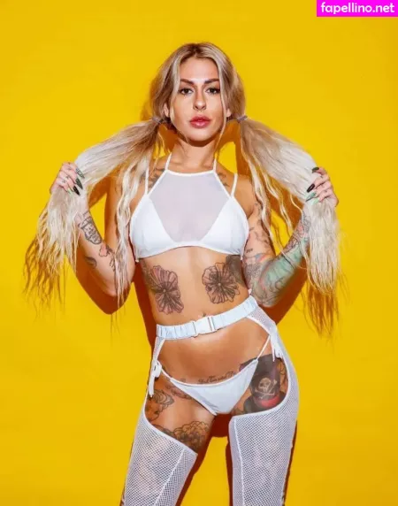 Shelly Bombshell Benson OnlyFans Thumbnail #szgFfR5Ng7