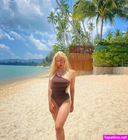 Shelly Cohen OnlyFans Thumbnail #HOFcMDNSSh