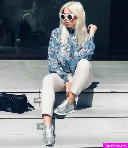 Shelly Cohen OnlyFans Thumbnail #ryJ5zYHLXB