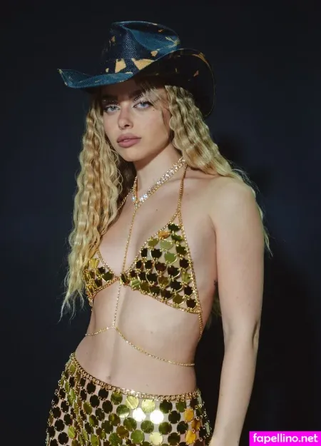 Shelly Shwartz OnlyFans Thumbnail #0JzGdzdDH3