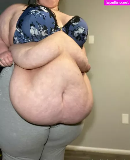 Shellybobelly OnlyFans Thumbnail #pJUetrY3c5