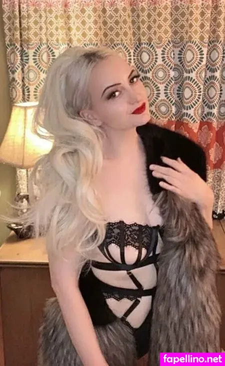 Shellygalore OnlyFans Thumbnail #YH9Xoo2svT