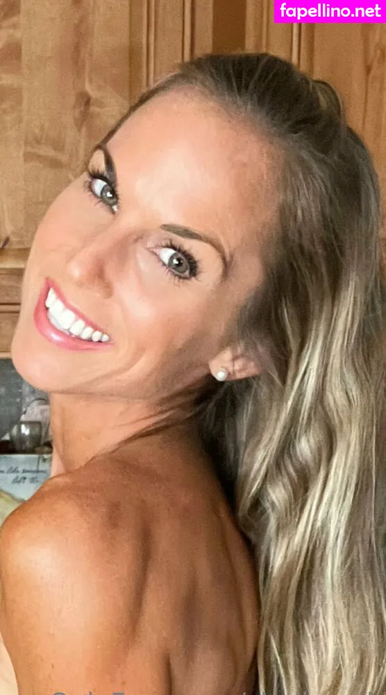 shellyrock, shellyrocks Nude Leaked OnlyFans Photo #3LMgFMG8M7