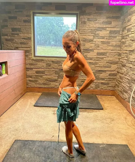 Shellyrock OnlyFans Thumbnail #l92jhn2ZpJ