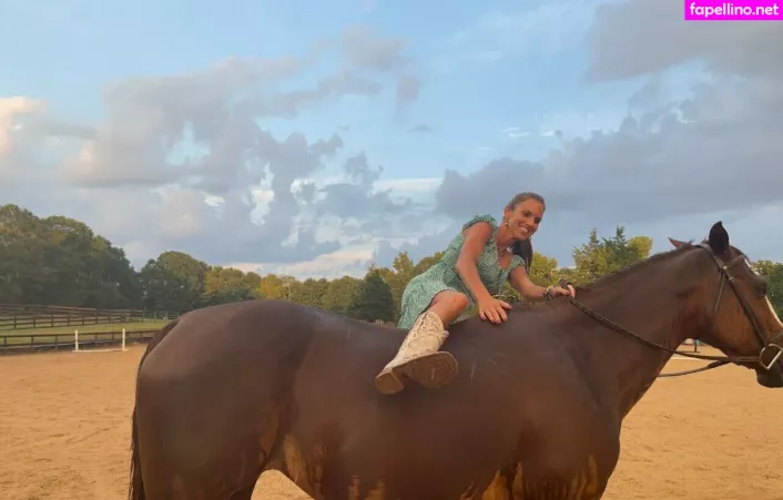 Shellyrock OnlyFans Thumbnail #lVFmjm9qfz