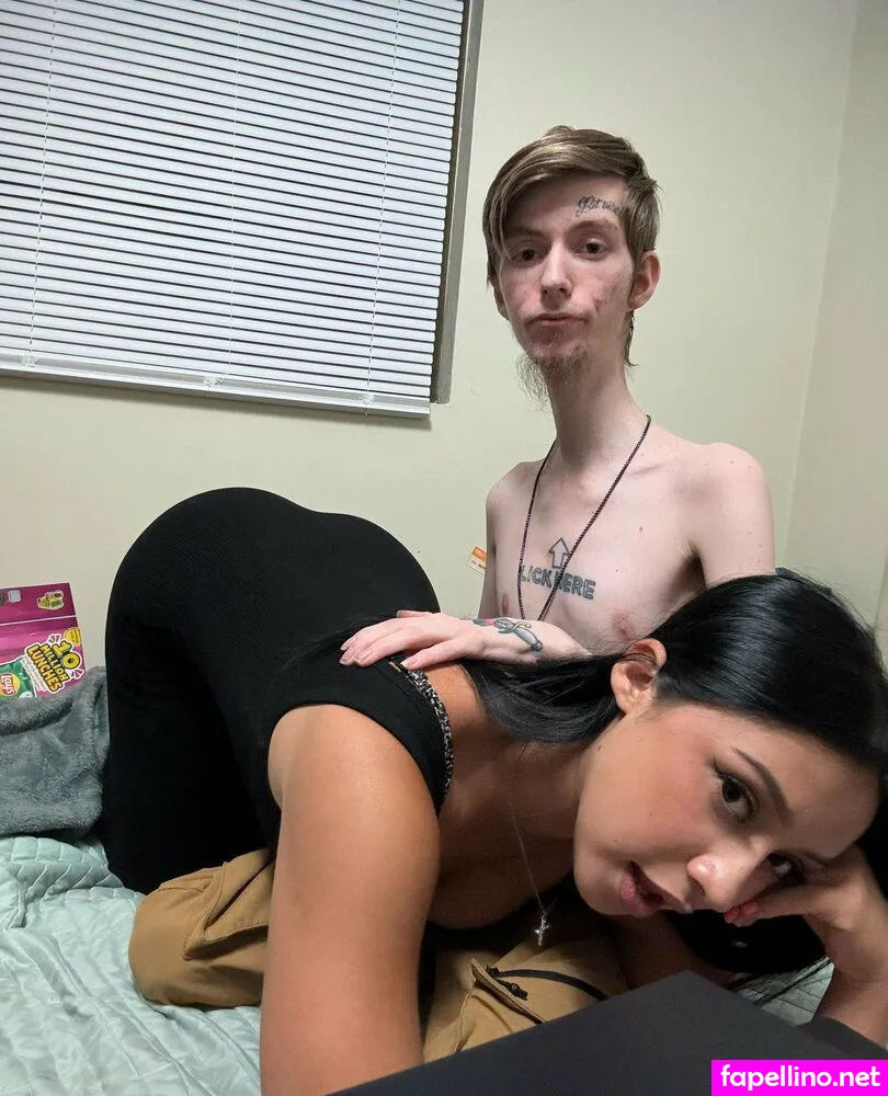 longneckk, shelovestheneck Nude Leaked OnlyFans Photo #vRhInCs0CL