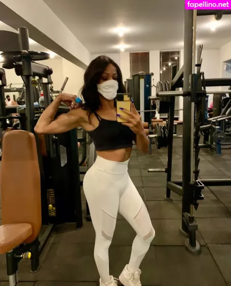 Shemale 23cm OnlyFans Thumbnail #EjP2gSi6vP