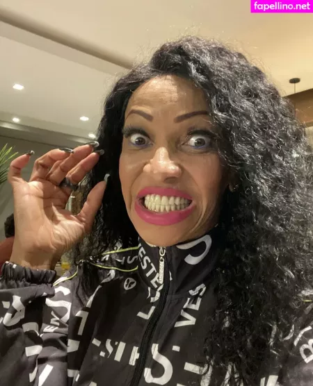 Shemale 23cm OnlyFans Thumbnail #STTFrZc1QT