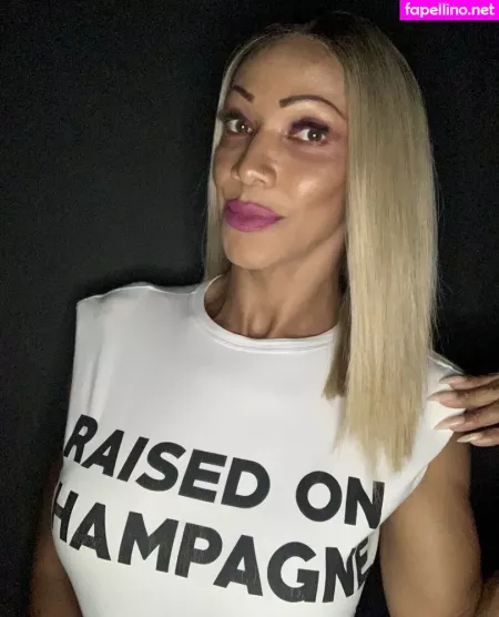 Shemale 23cm OnlyFans Thumbnail #lDbWV1Zx3v