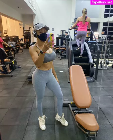 Shemale 23cm OnlyFans Thumbnail #wqvtGtsJI2