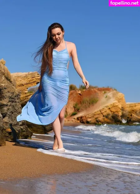Shemalekaterina OnlyFans Thumbnail #0ssFNCSMdt