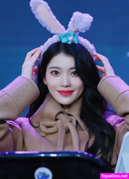 Shen Xiaoting OnlyFans Thumbnail #5pcorz7sS3