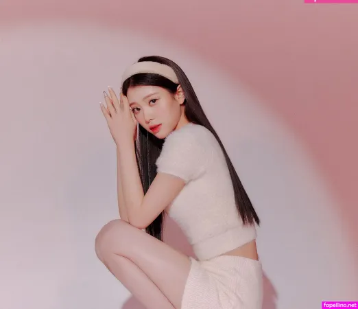 Shen Xiaoting OnlyFans Thumbnail #8kTwW4GAls