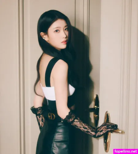 Shen Xiaoting OnlyFans Thumbnail #eIvzDaxWVl