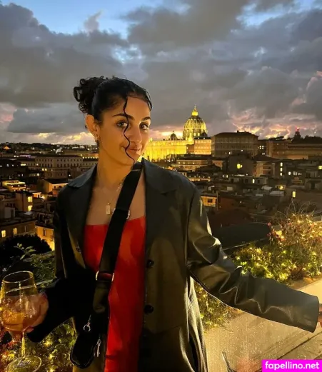 Shenay OnlyFans Thumbnail #CB7fGiz70a