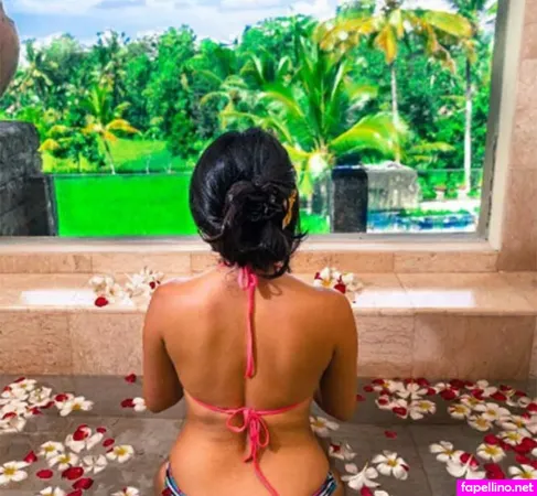 Shenaz Treasury OnlyFans Thumbnail #OGPvumMIUG